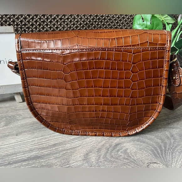 J. Crew Classic large saddle bag in Crocodile Embossed leather Cognac - Picture 4 of 13